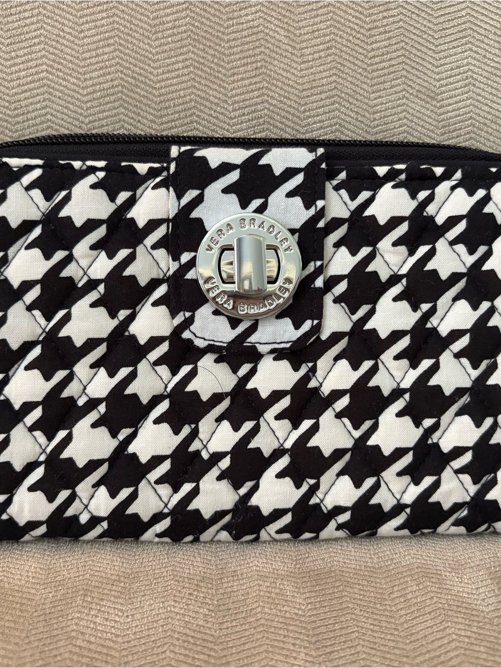 Vera Bradley Black & White Quilted Houndstooth Turn-Lock Clutch